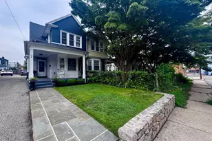 24 Thomas, Bryn Mawr, PA 19010 - Photo 2