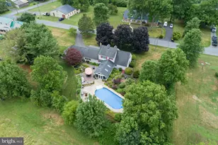 1397 Edgeview St, East Greenville, PA 18041 - Photo 2