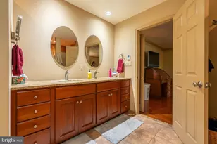 1397 Edgeview St, East Greenville, PA 18041 - Photo 32