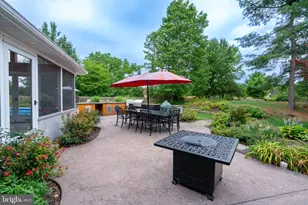 1397 Edgeview St, East Greenville, PA 18041 - Photo 54
