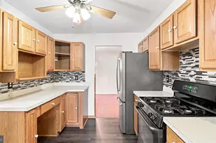 431 Windsor Dr, Harleysville, PA 19438 - Photo 8