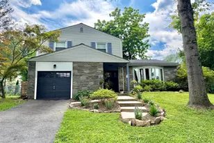 422 Ridge Pike, Lafayette Hill, PA 19444 - Photo 2