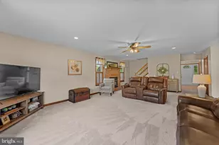 24 Hendricks Rd, Perkiomenville, PA 18074 - Photo 10