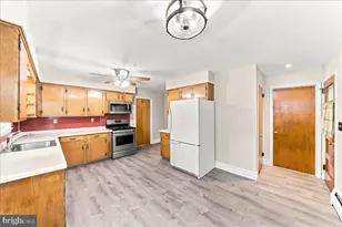67 1st Ave, Pottstown, PA 19464 - Photo 8