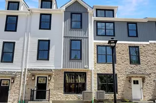 131 Cobblestone Dr, Harleysville, PA 19438 - Photo 1