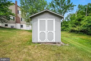 2426 Magnolia Dr, Gilbertsville, PA 19525 - Photo 36