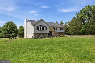 803 Ridge Rd, Tylersport, PA 18971 - Photo 4