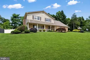 3822 Ridgeview Rd, Huntingdon Valley, PA 19006 - Photo 2