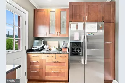 357 E Hector Street, Conshohocken, PA 19428 - Photo 6