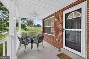 520 May St, Pottstown, PA 19464 - Photo 2