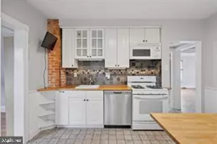 457 W Lancaster Ave, Haverford, PA 19041 - Photo 4