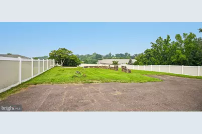 2144 Sunnyside Avenue, Pottstown, PA 19464 - Photo 32