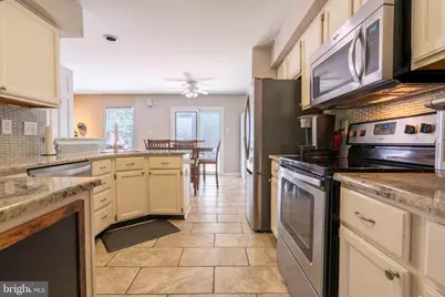 125 Runnymede Drive, Lansdale, PA 19446 - Photo 18