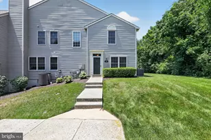 474 Stoneglen St, Collegeville, PA 19426 - Photo 1