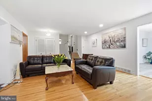 1132 Lindsay Ln, Rydal, PA 19046 - Photo 10