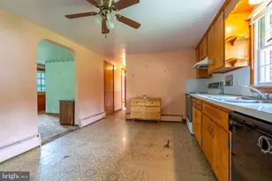 3106 Kutztown Rd, East Greenville, PA 18041 - Photo 8