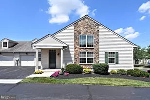 138 Arbour Ct, North Wales, PA 19454 - Photo 1