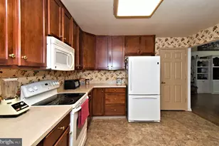 138 Arbour Ct, North Wales, PA 19454 - Photo 14