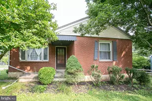 2916 Whitehall Rd, Norristown, PA 19403 - Photo 2