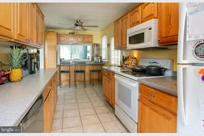 2916 Whitehall Road, Norristown, PA 19403 - Photo 8