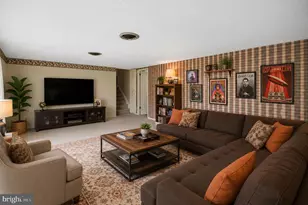 10 E Summit Ave, Telford, PA 18969 - Photo 18