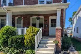 722 W 3rd St, Lansdale, PA 19446 - Photo 2