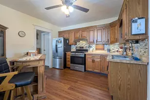 722 W 3rd St, Lansdale, PA 19446 - Photo 14