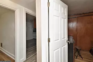 7323 School Ln, Elkins Park, PA 19027 - Photo 8