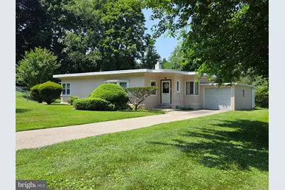 8202 Gladstone Road, Glenside, PA 19038 - Photo 2