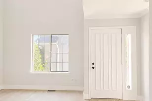 4037 Runnymead Dr, Collegeville, PA 19426 - Photo 4