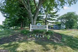 1313 Morris Ct, North Wales, PA 19454 - Photo 2