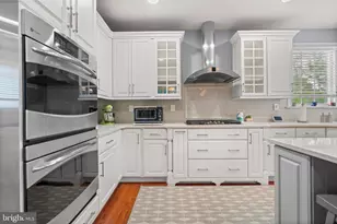 587 Woodview Ln, Harleysville, PA 19438 - Photo 14