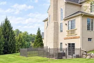 587 Woodview Ln, Harleysville, PA 19438 - Photo 8