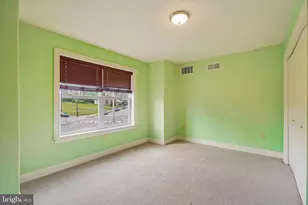 439 Ford St, Bridgeport, PA 19405 - Photo 10