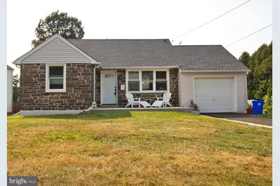215 Lancaster Avenue, Hatboro, PA 19040 - Photo 2