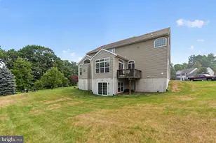 1100 Autumnview Ln, Pottstown, PA 19464 - Photo 44