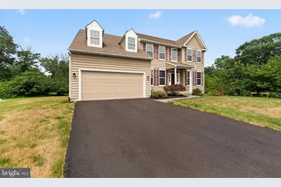 1100 Autumnview Lane, Pottstown, PA 19464 - Photo 4