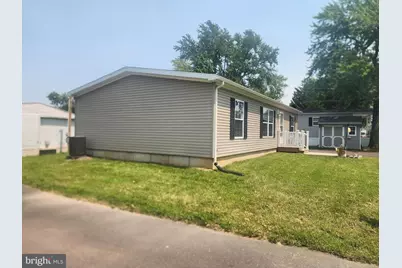 165 W Ridge Pike #207, Royersford, PA 19468 - Photo 4