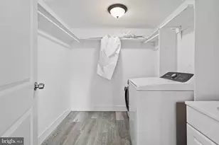 119 Meadowview Ln, Mont Clare, PA 19453 - Photo 20