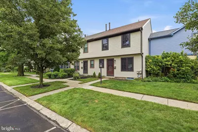 207 Hancock Court, North Wales, PA 19454 - Photo 2