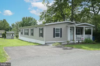 605 Willow Drive, Green Lane, PA 18054 - Photo 1
