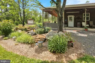 1097 Soffa Rd, East Greenville, PA 18041 - Photo 8