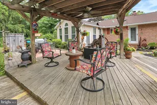 1097 Soffa Rd, East Greenville, PA 18041 - Photo 36