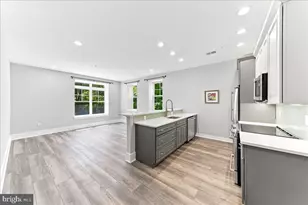 537 Apple St, Conshohocken, PA 19428 - Photo 12
