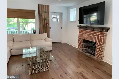 423 E Tenth Avenue, Conshohocken, PA 19428 - Photo 6