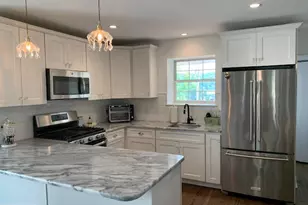 423 E 10th Ave, Conshohocken, PA 19428 - Photo 8