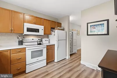 146 Larchwood Court, Collegeville, PA 19426 - Photo 10