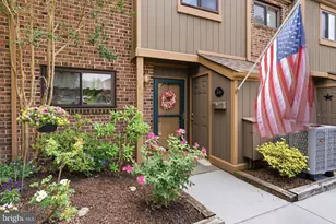 146 Larchwood Ct, Collegeville, PA 19426 - Photo 4