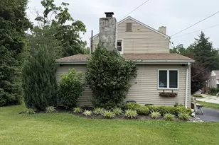 217 Lyster Rd, Oreland, PA 19075 - Photo 2