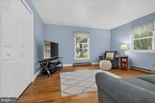 2125 Berry Dr, Hatfield, PA 19440 - Photo 14